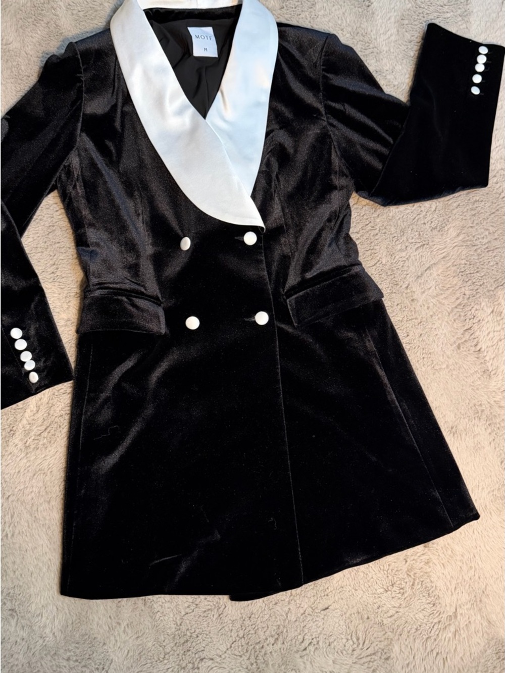 MOTF Black Velvet Double-Breasted Mini Dress with White Shawl Collar